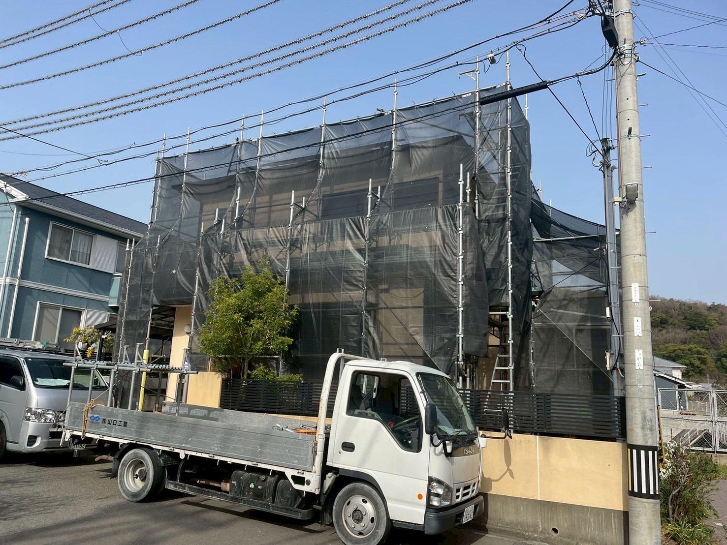 LINE_ALBUM_外壁塗装足場②_250402_2