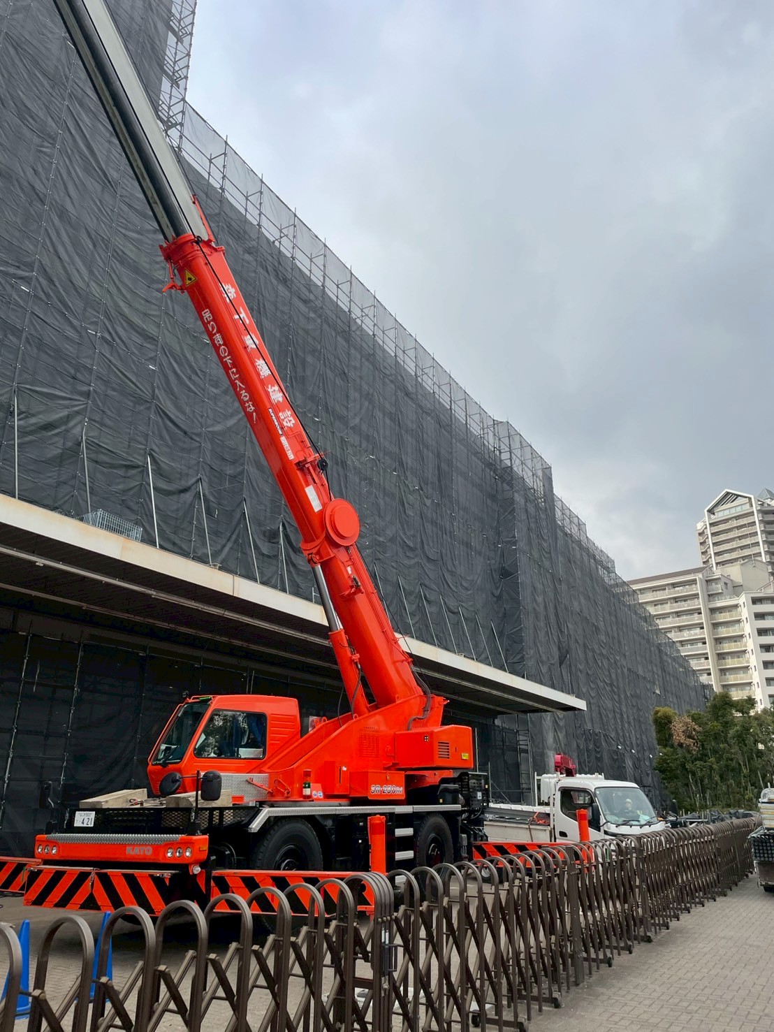 LINE_ALBUM_大型修繕工事足場_250402_8